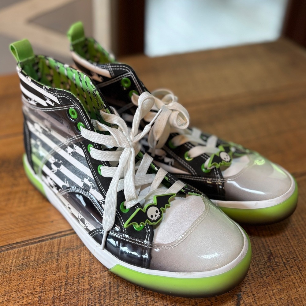Ground Up Beetlejuice Womens Green White Black Novelty High Top Sneakers Size 10